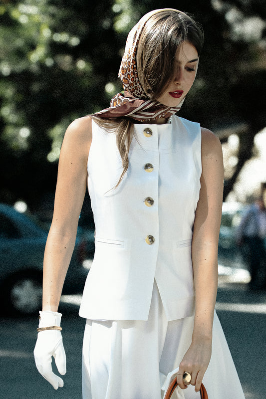 THE TAILORED WAISTCOAST